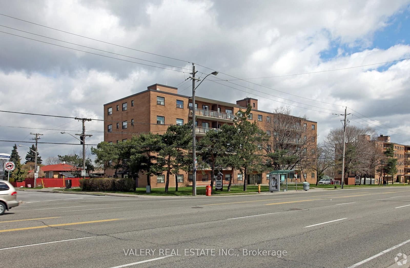 #303 - 1780 Lawrence Avenue E
