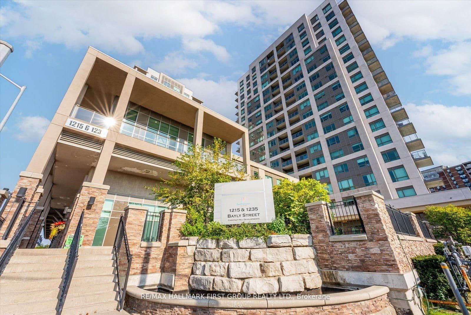 1215 Bayly Street, Unit 1210