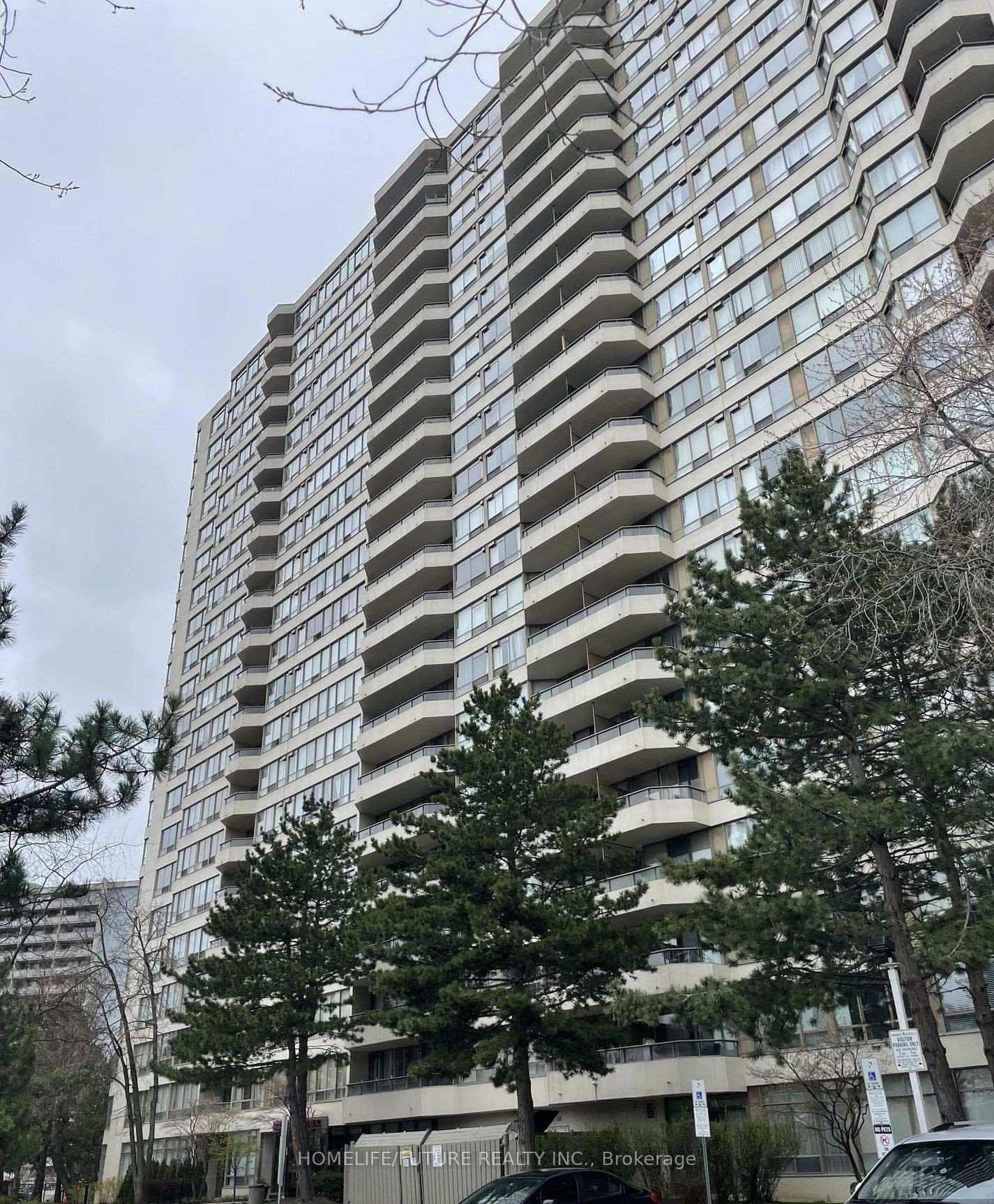 #1807 - 5 Greystone Walk Drive