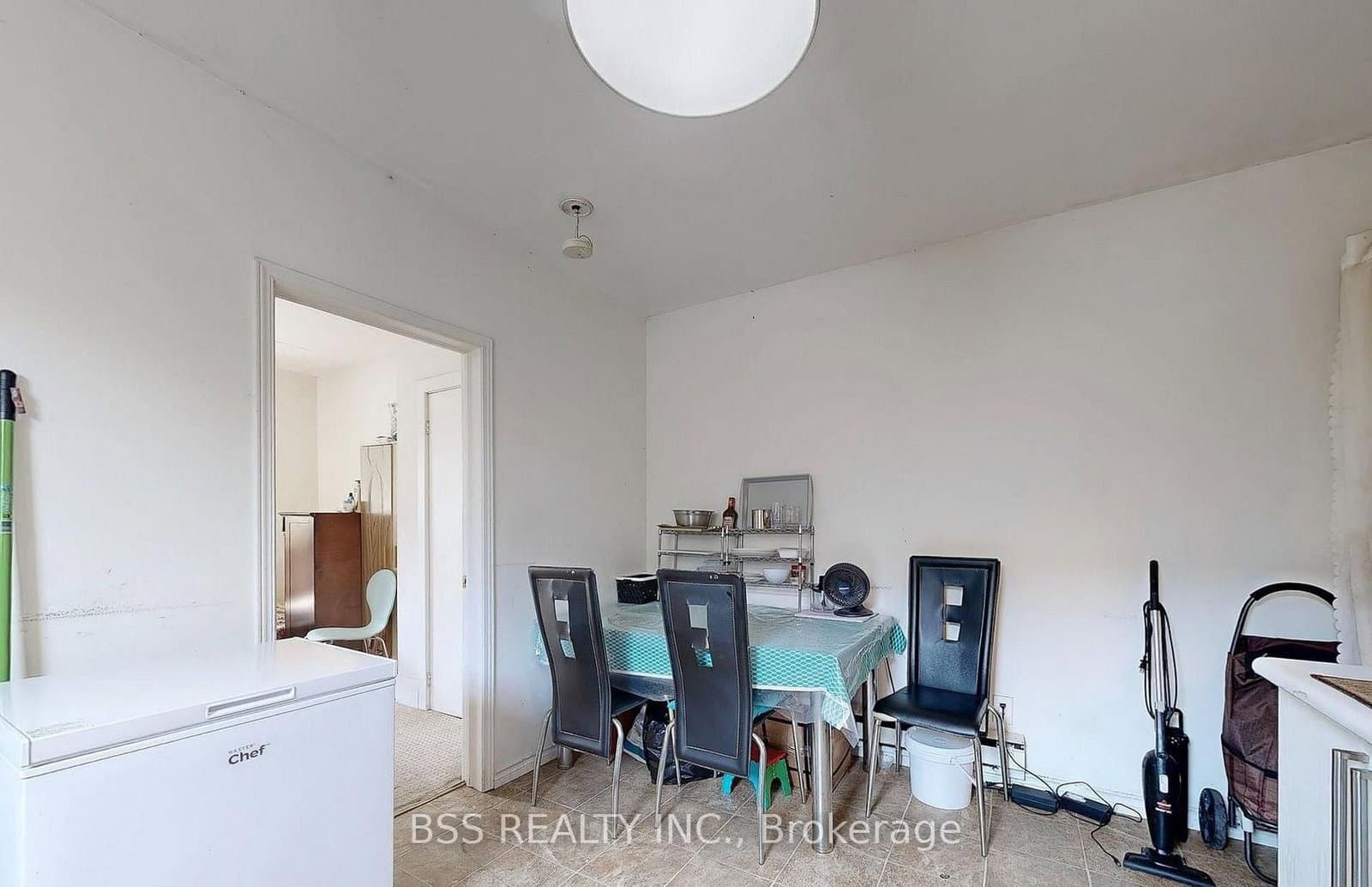 48 St Dunstan Drive thumbnail 4