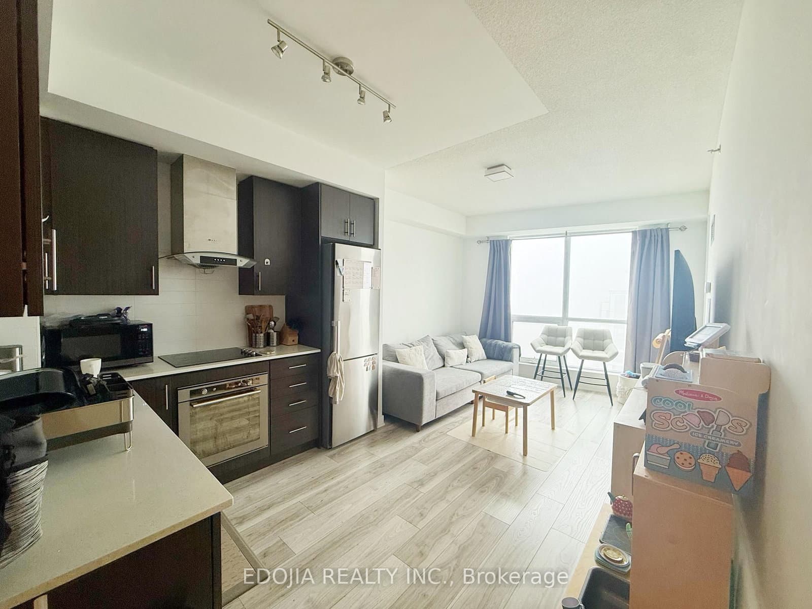 #2113 - 195 Bonis Avenue