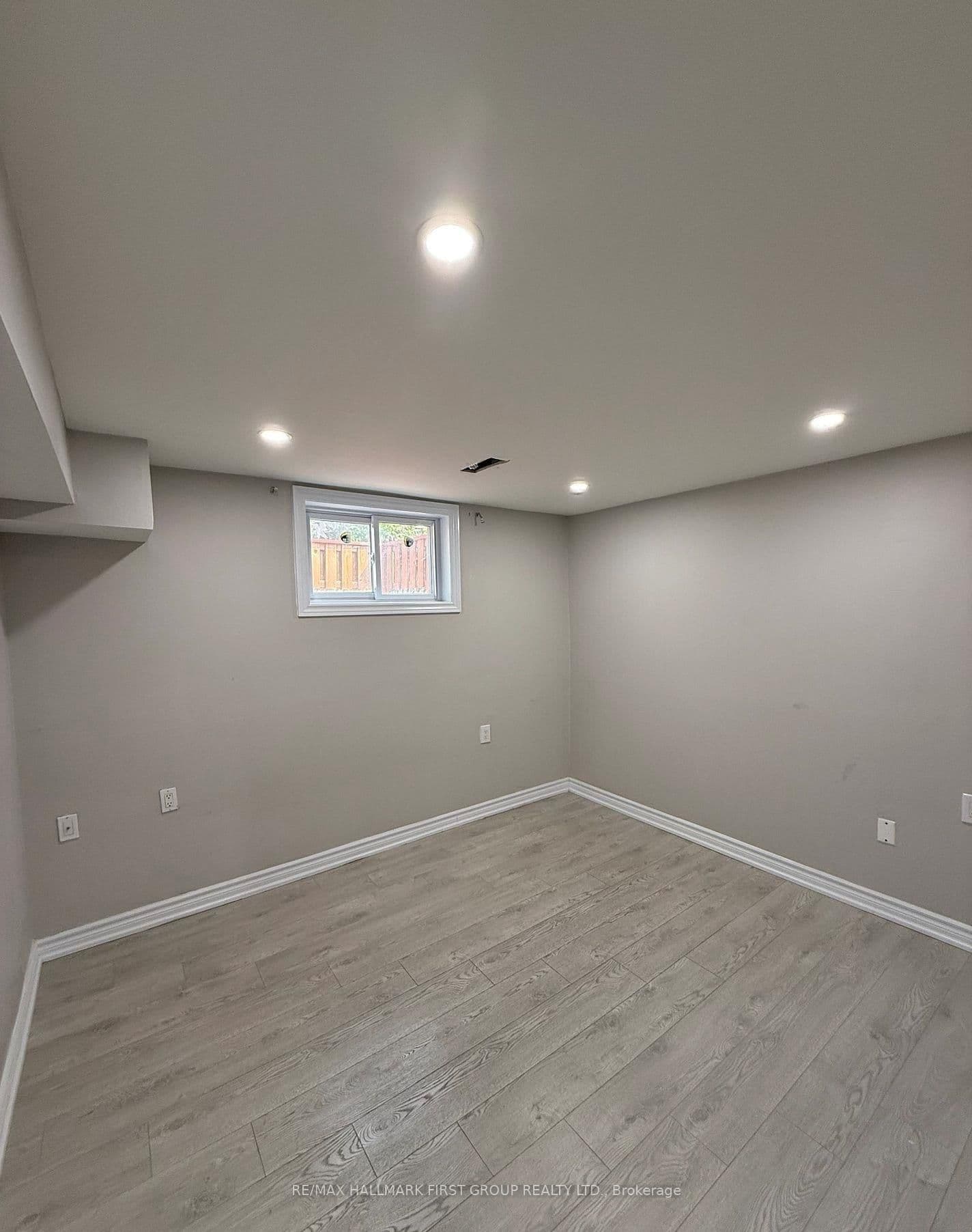 1620 Mcbrady Crescent, Unit BSMT thumbnail 3