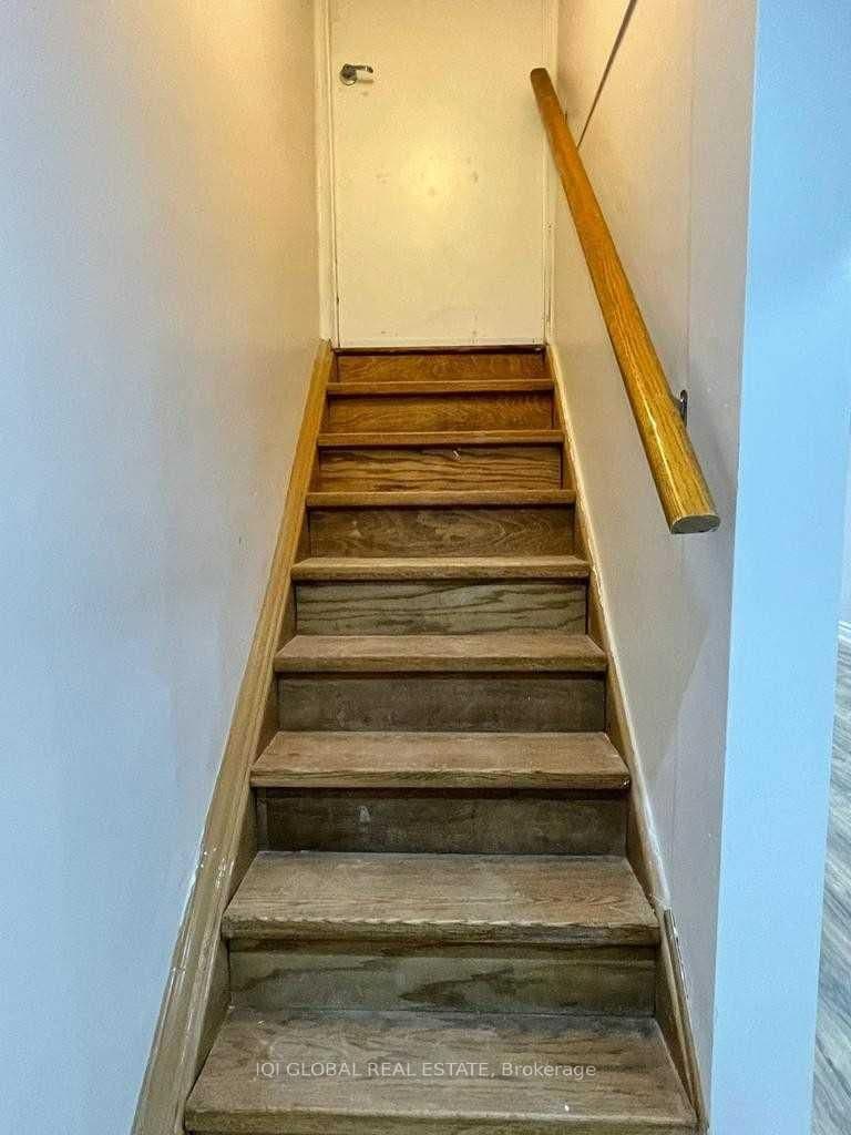 29 Nobbs Drive, Unit Bsmt thumbnail 19
