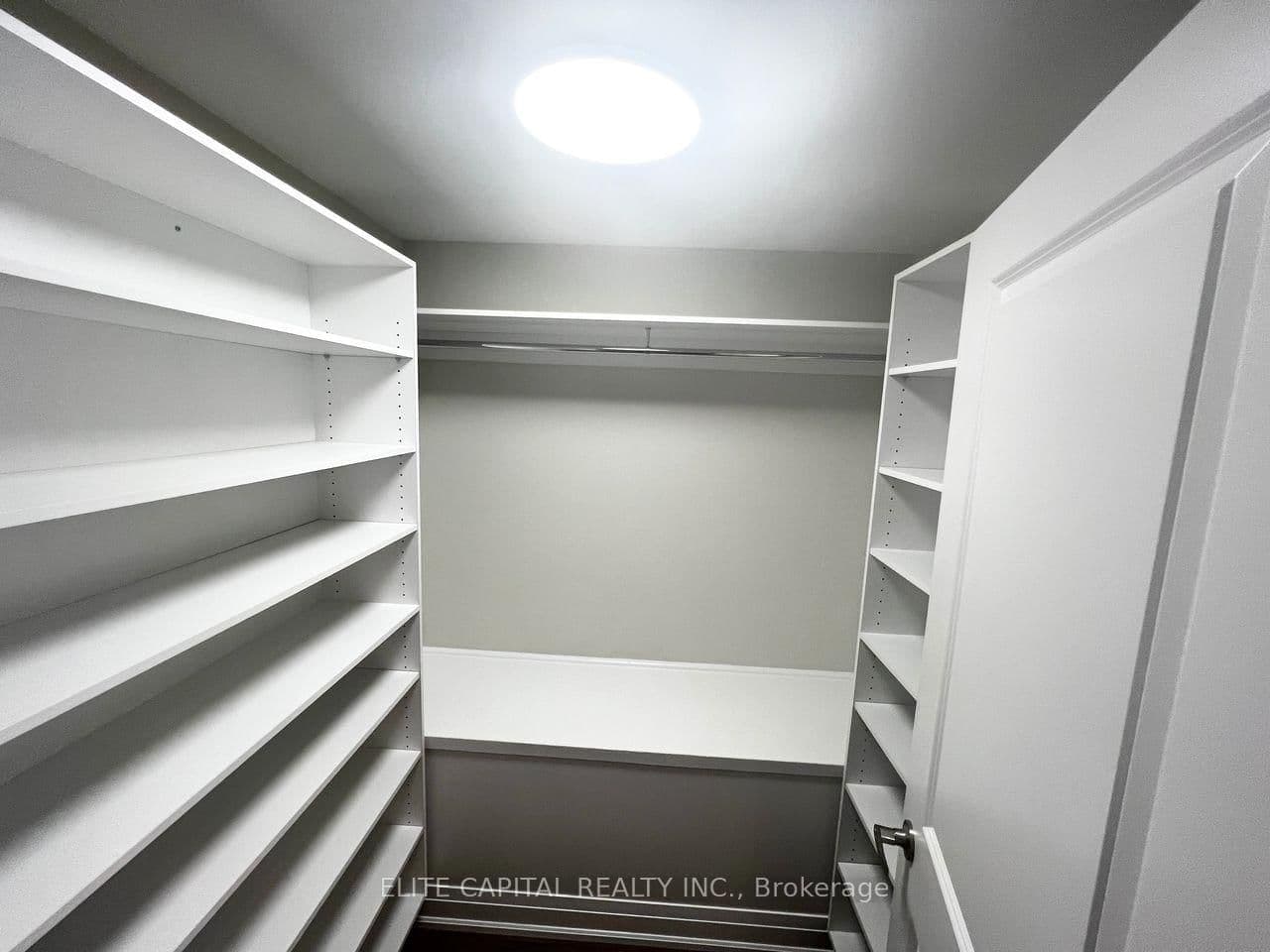 218 Chartland Boulevard S thumbnail 20