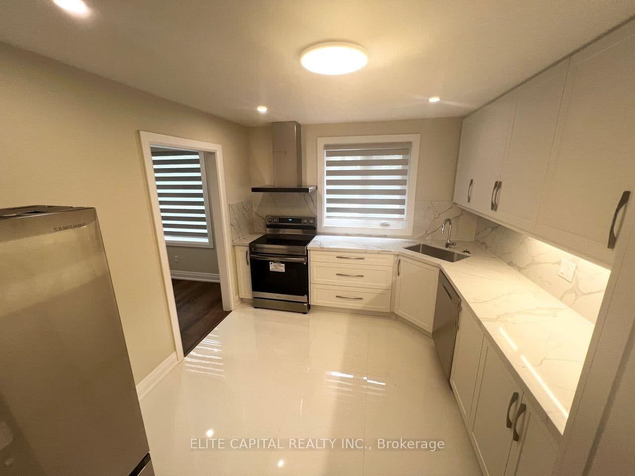 218 Chartland Boulevard S thumbnail 6