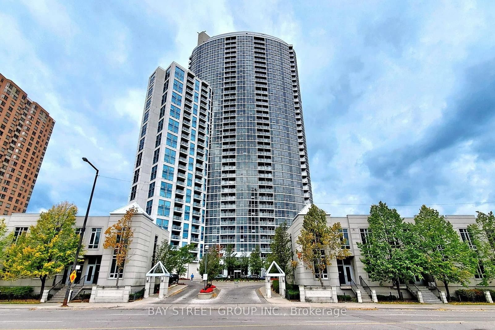 #3010 - 83 Borough Drive