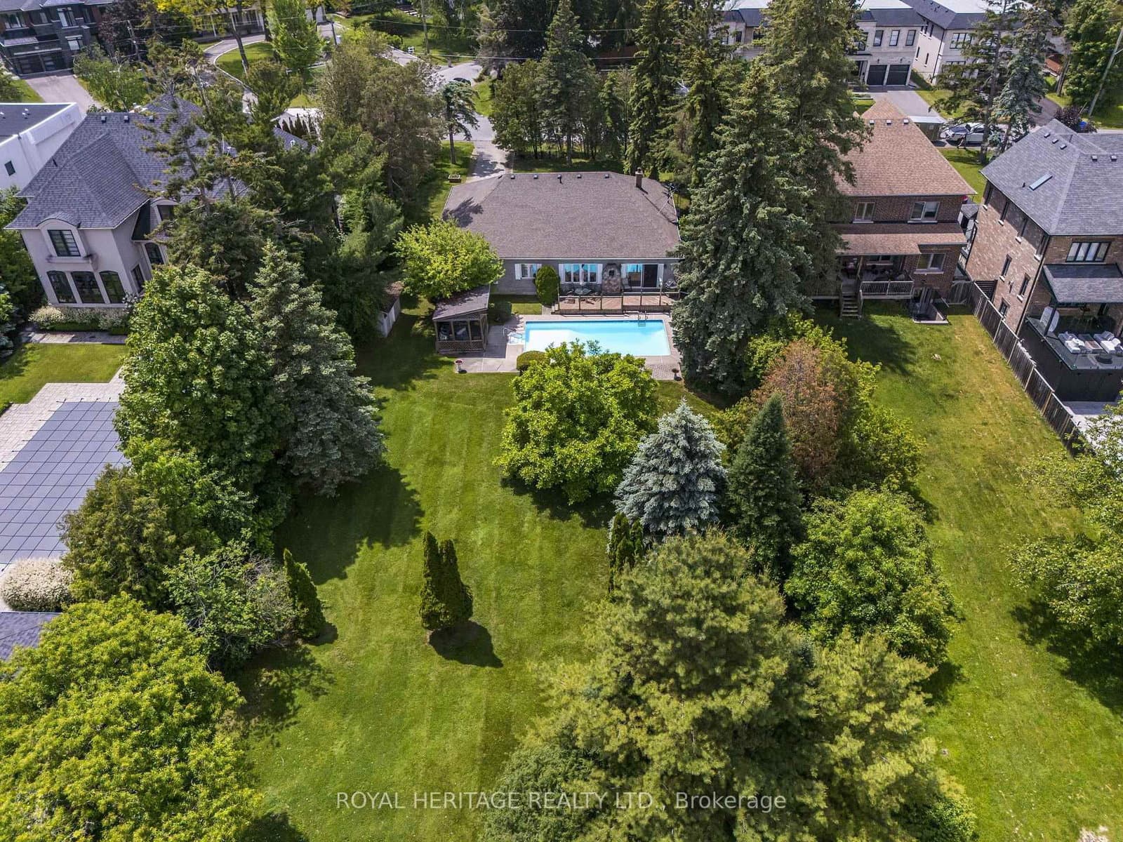 527 Rougemount Drive thumbnail 28