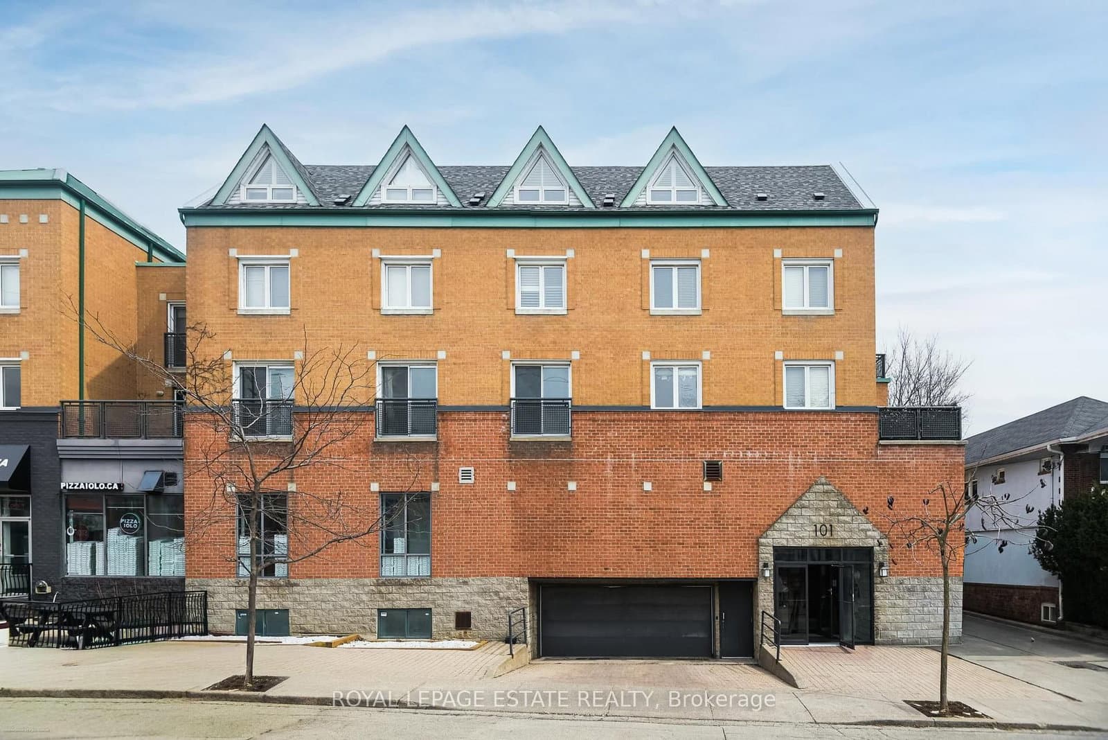 #203 - 101 Hammersmith Avenue