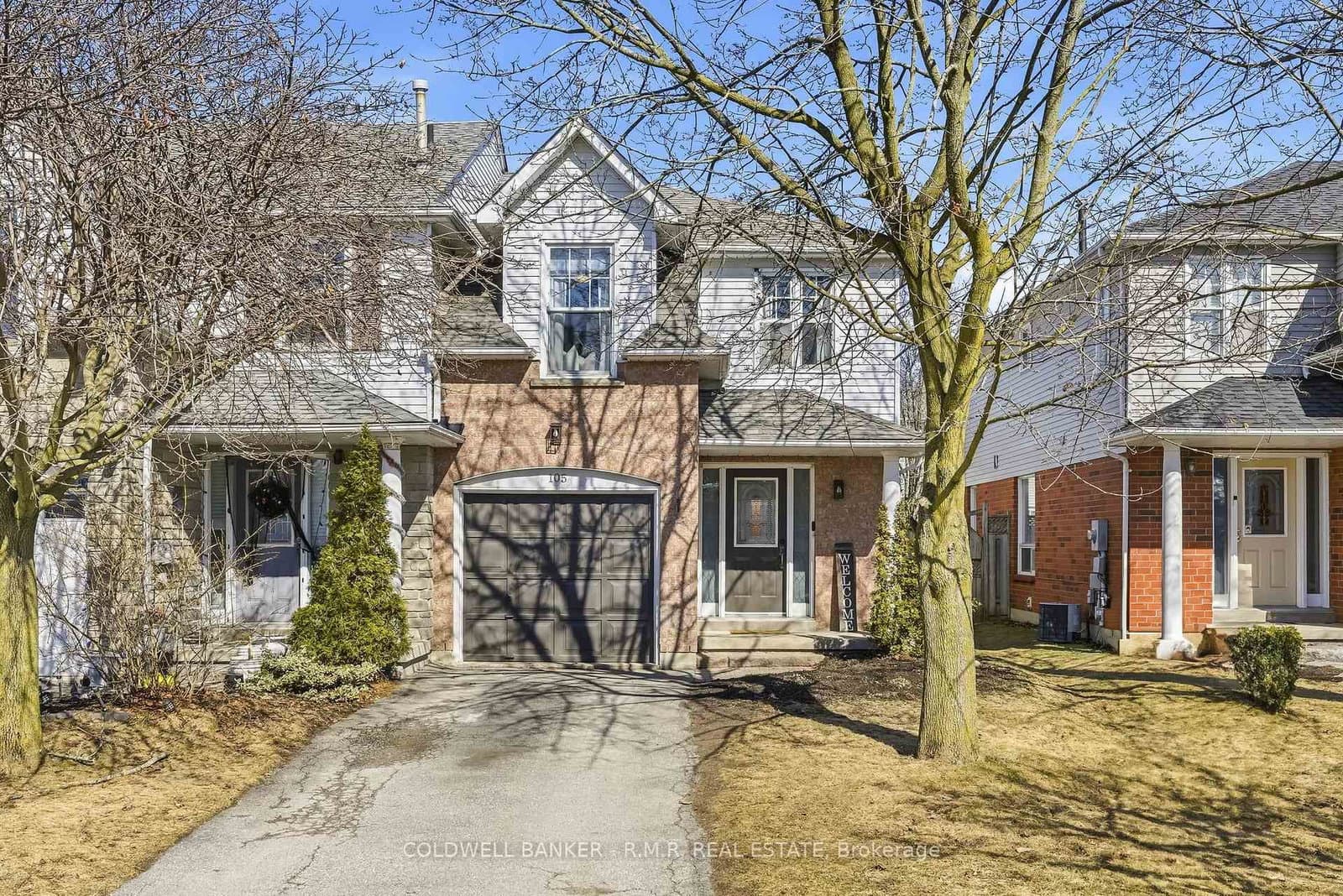 105 Brownstone Crescent