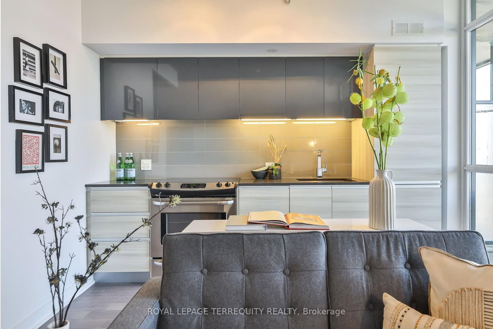 #625 - 1190 Dundas Street E