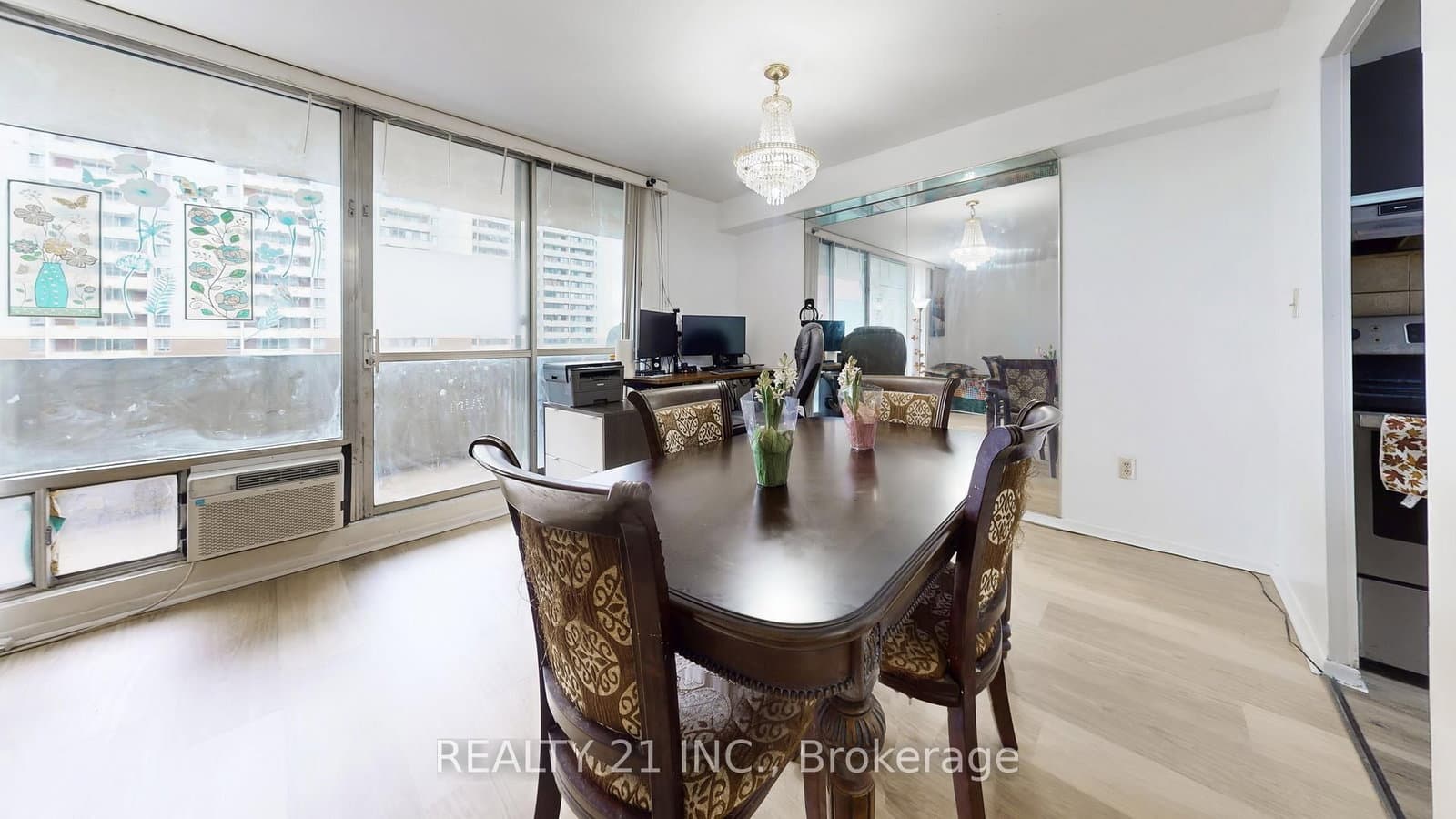 5 Massey Square, Unit 2103 thumbnail 10