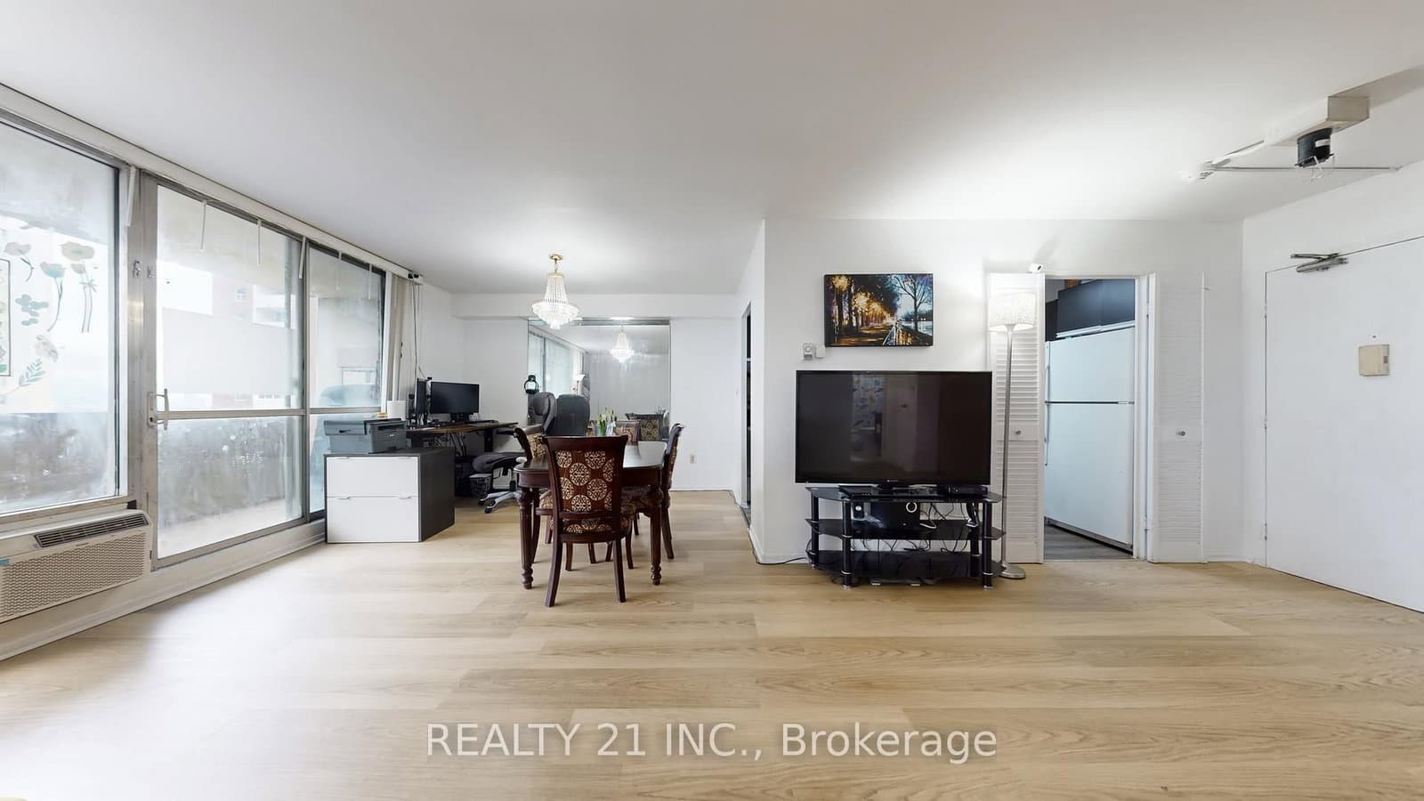 5 Massey Square, Unit 2103 thumbnail 11