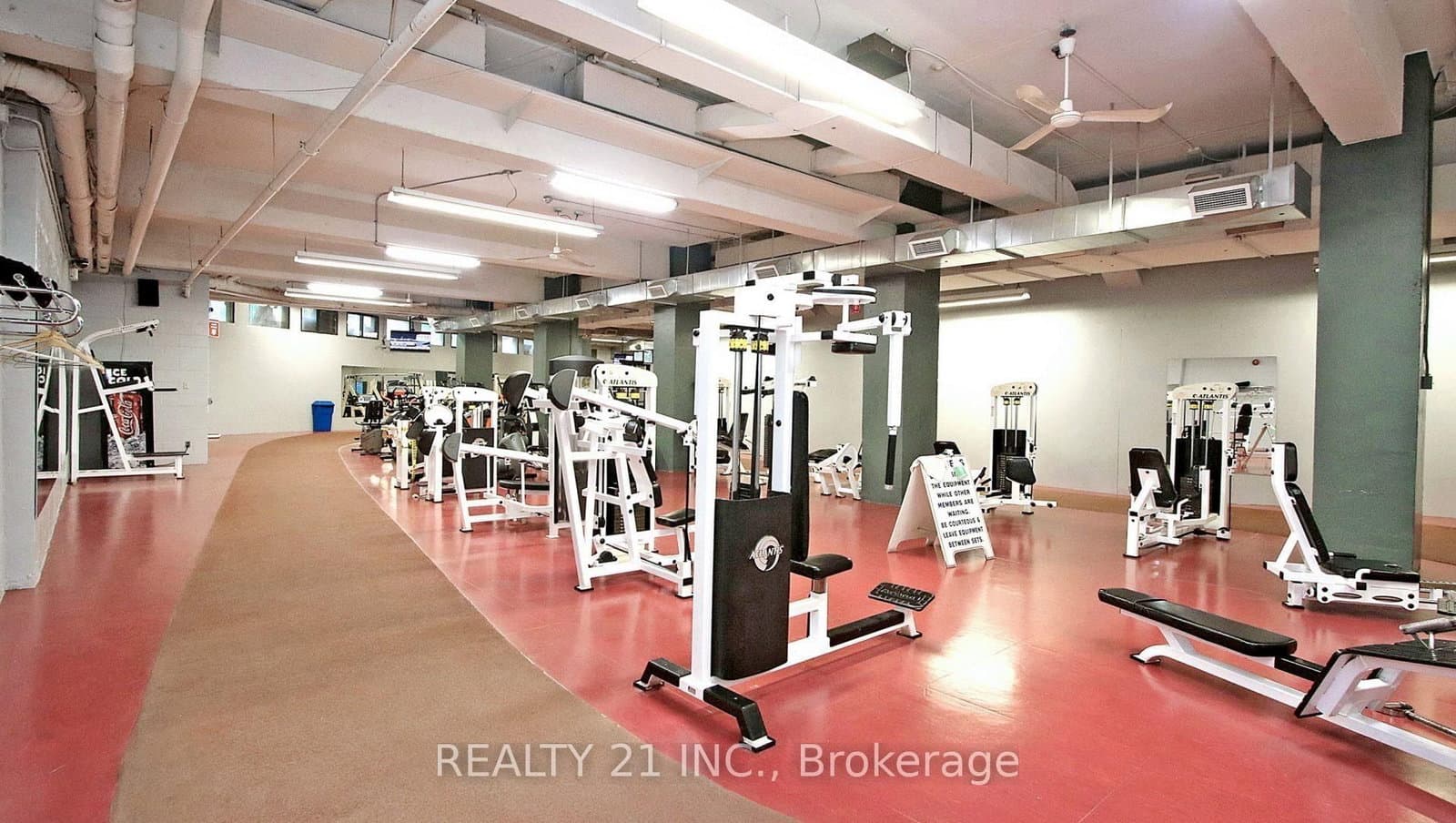5 Massey Square, Unit 2103 thumbnail 23