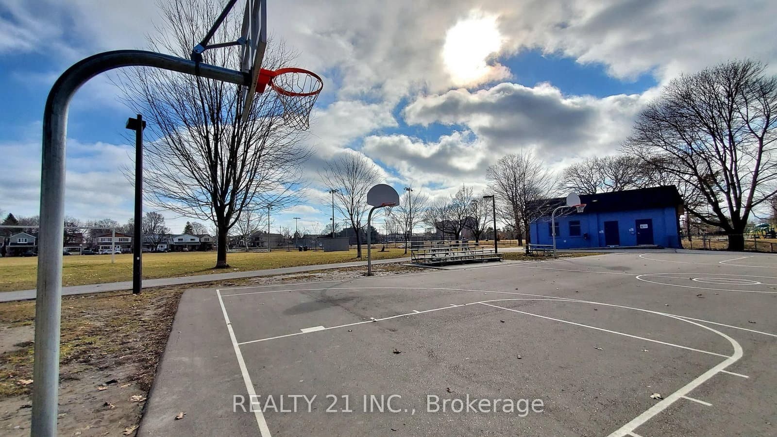 5 Massey Square, Unit 2103 thumbnail 32