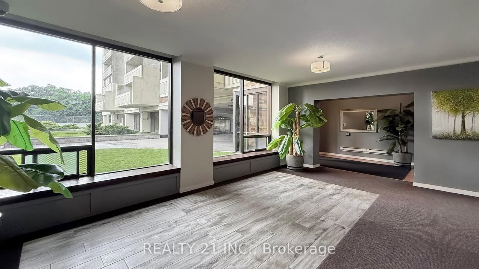 5 Massey Square, Unit 2103 thumbnail 7
