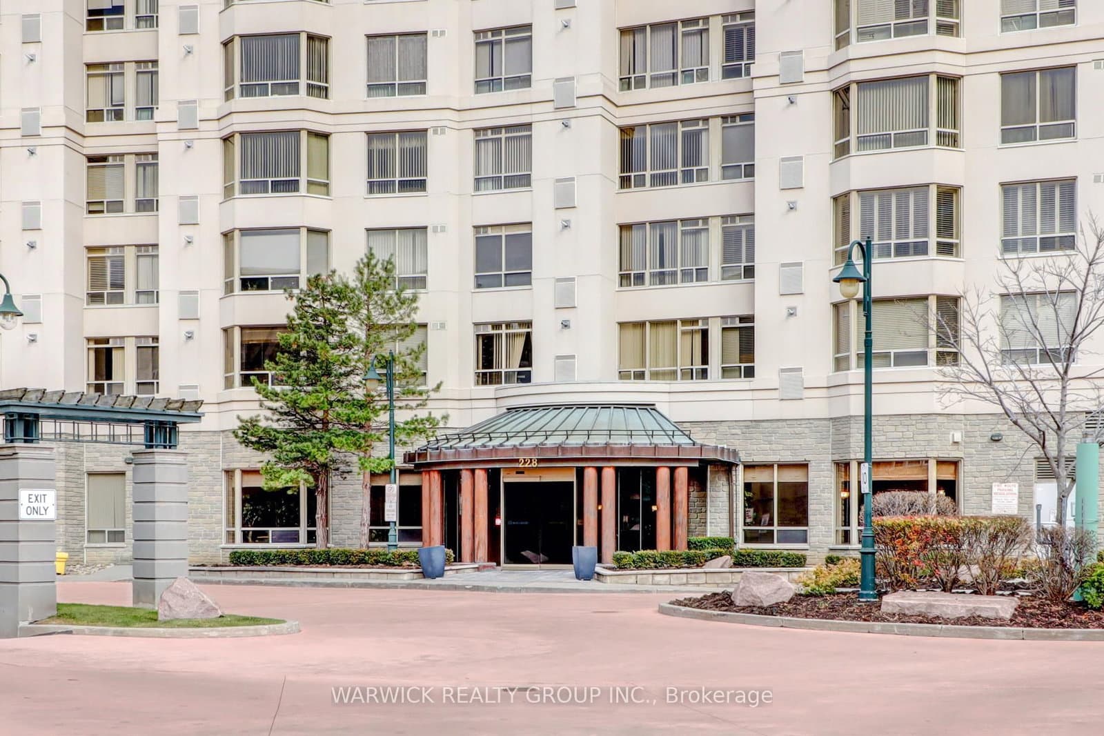 228 Bonis Avenue, Unit 102 thumbnail 2
