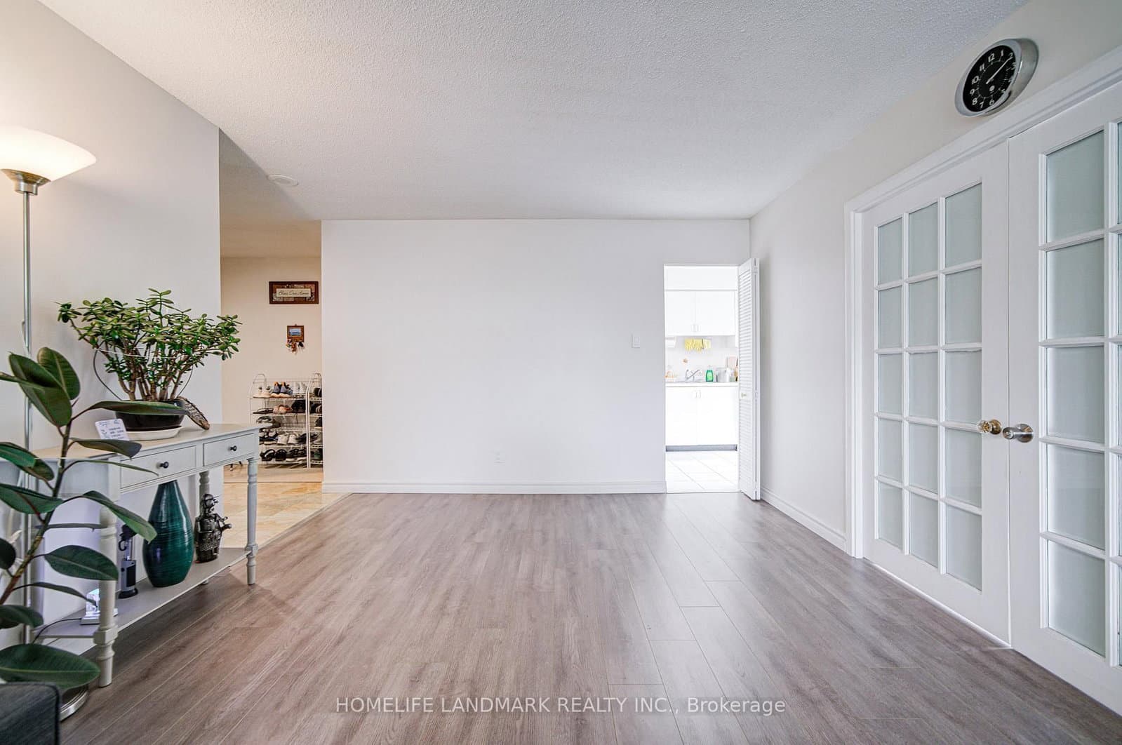 1 Reidmount Avenue, Unit 303 thumbnail 14