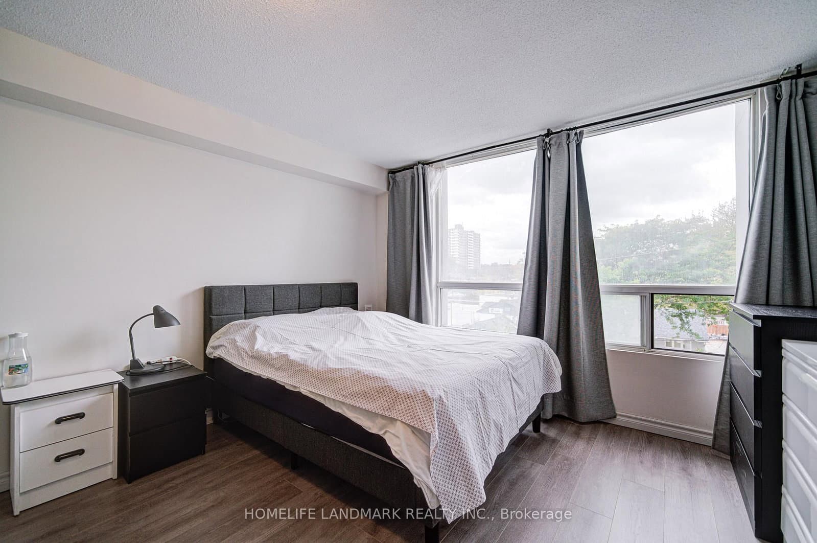 1 Reidmount Avenue, Unit 303 thumbnail 25