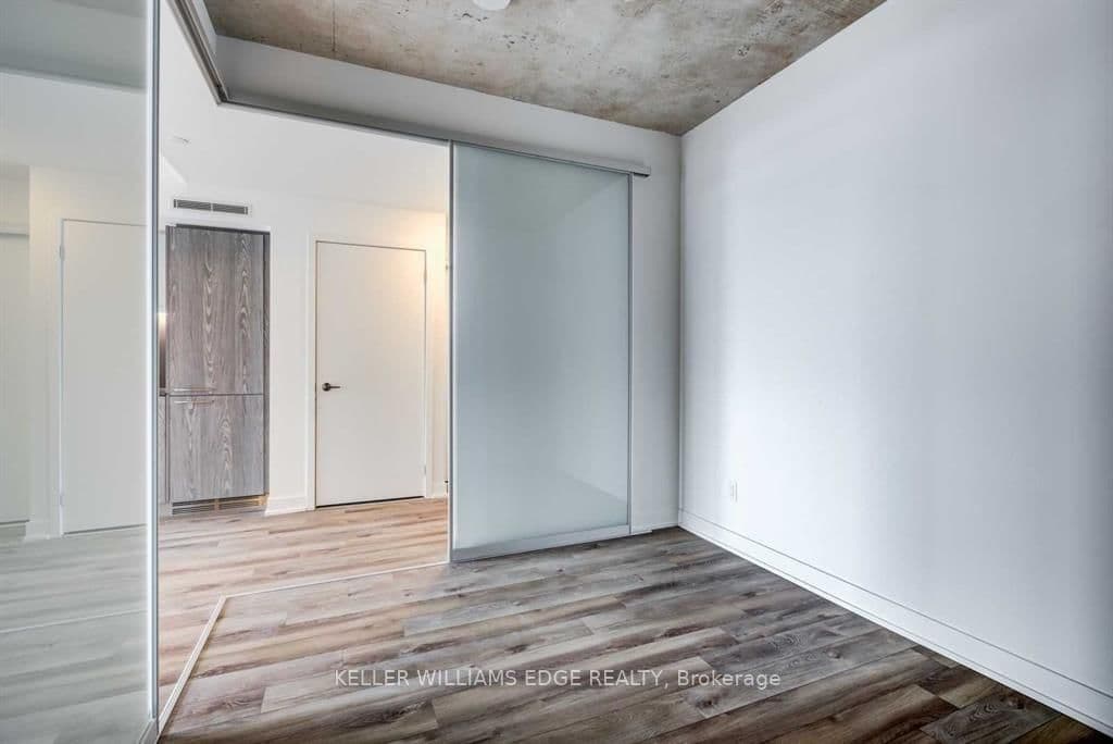 30 Baseball Place, Unit 422 thumbnail 10
