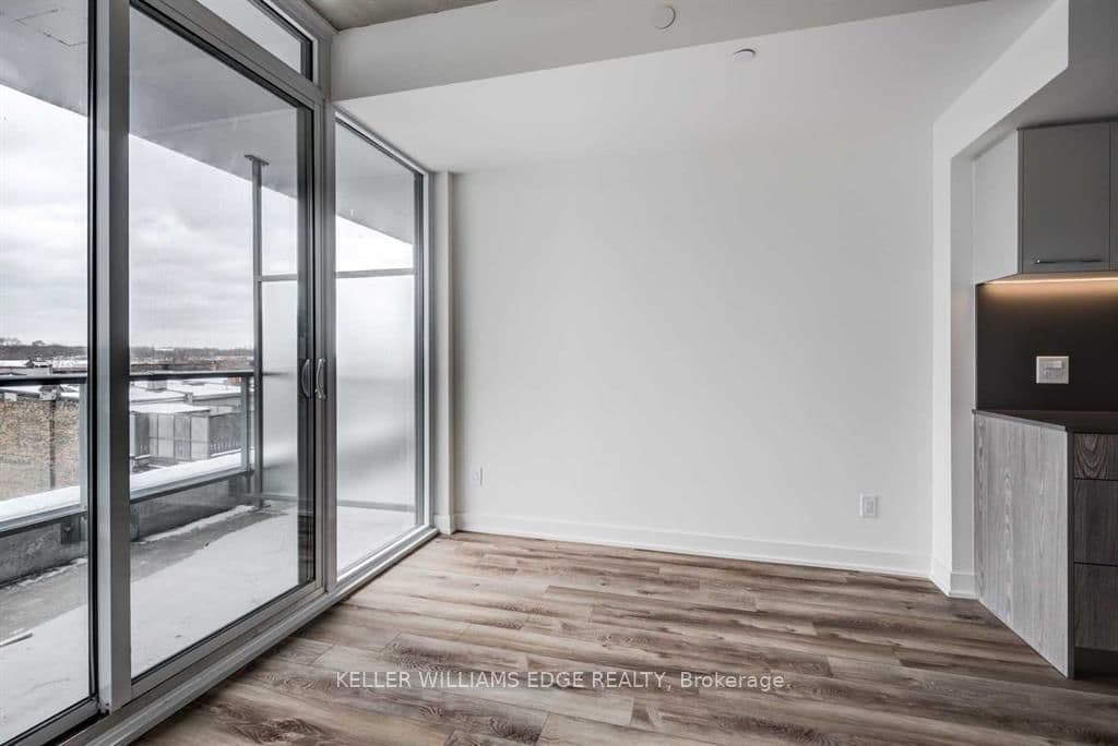 30 Baseball Place, Unit 422 thumbnail 8