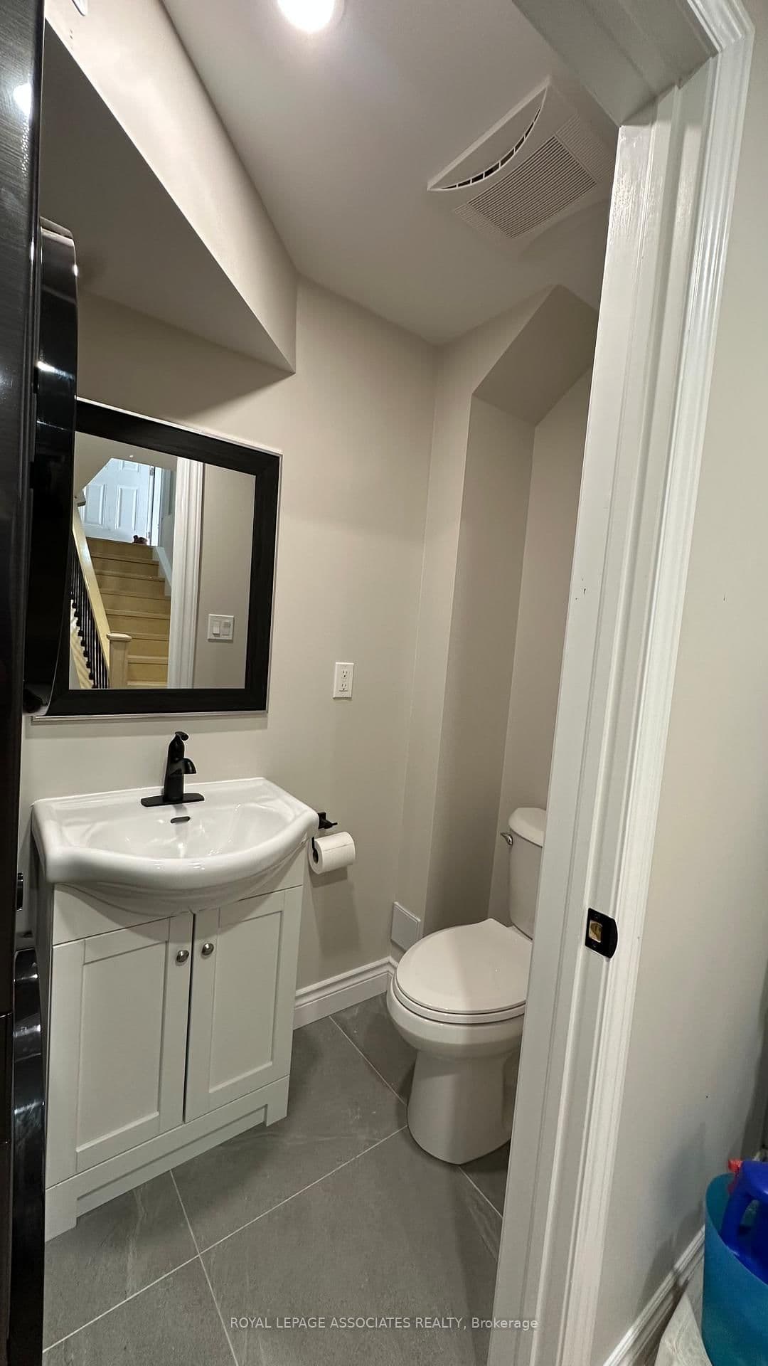 1108 Skyridge Boulevard thumbnail 7