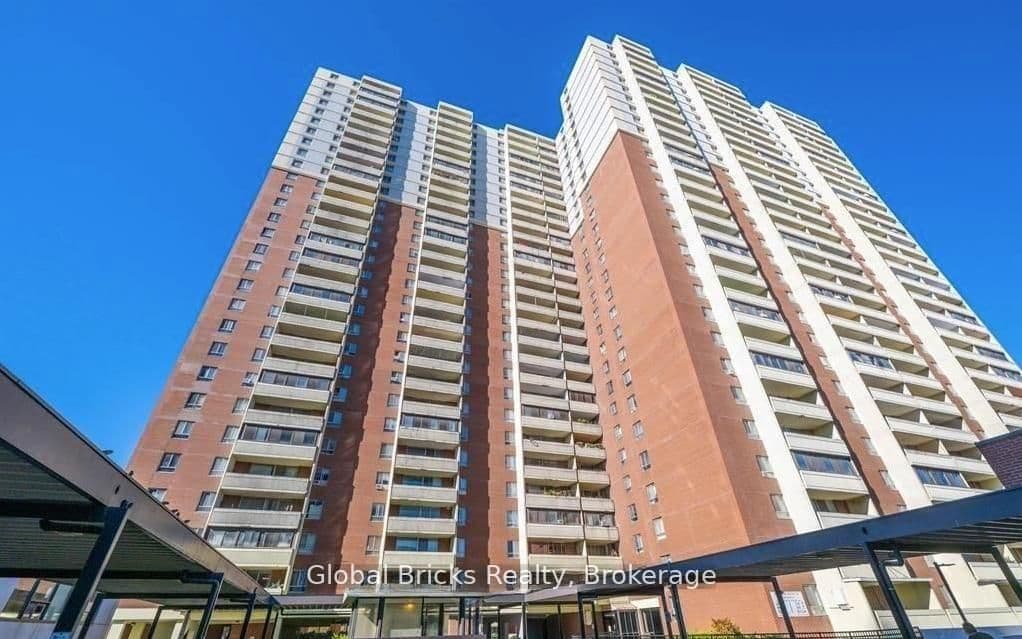 #2711 - 5 Massey Square
