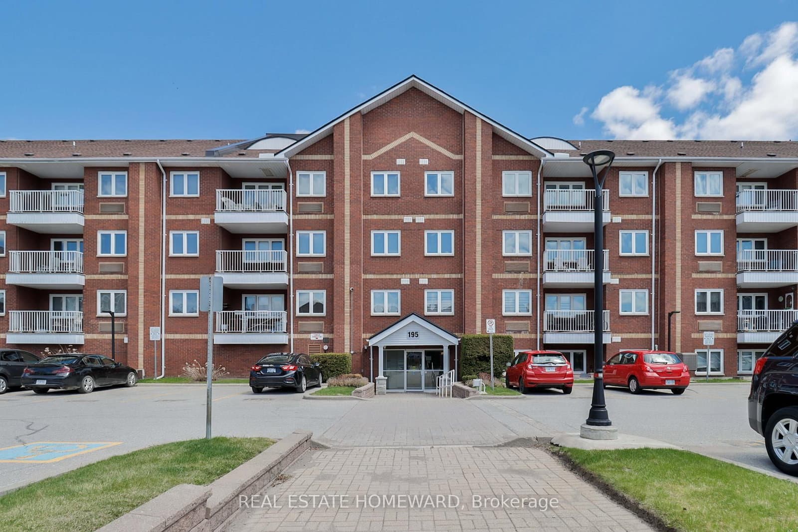 #304 - 195 Lake Driveway West