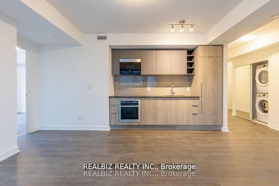 2033 Kennedy Road, Unit 2003 thumbnail 12