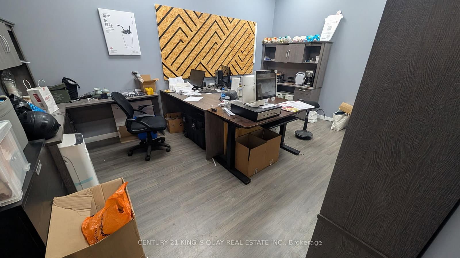 55 N Nugget Avenue, Unit 6 thumbnail 5