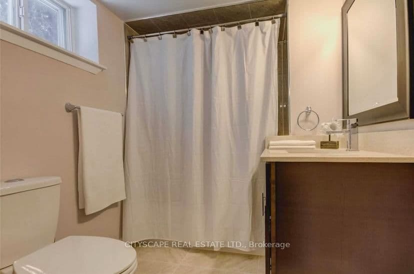 61 Farmbrook Road, Unit Bsmt thumbnail 9