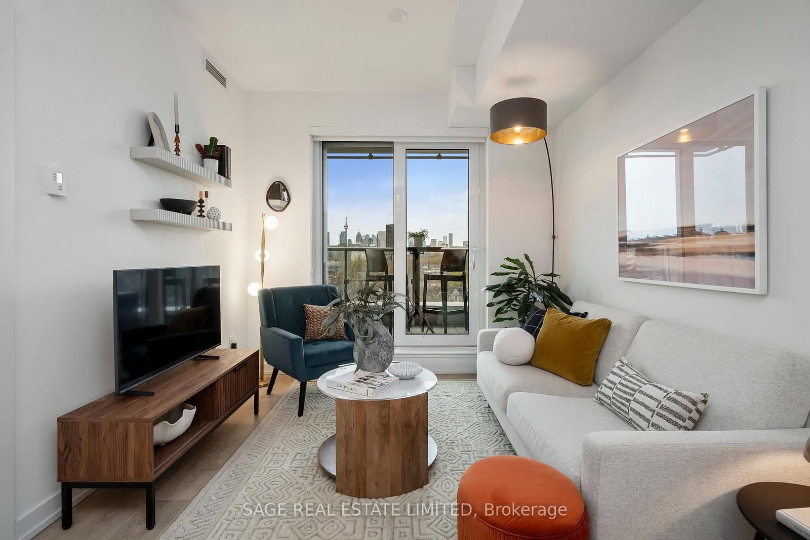 #606 - 150 Logan Avenue