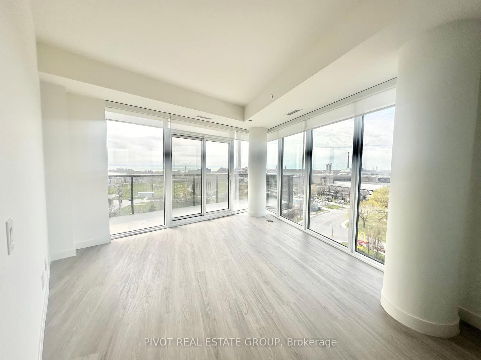 1050 Eastern Avenue, Unit 910