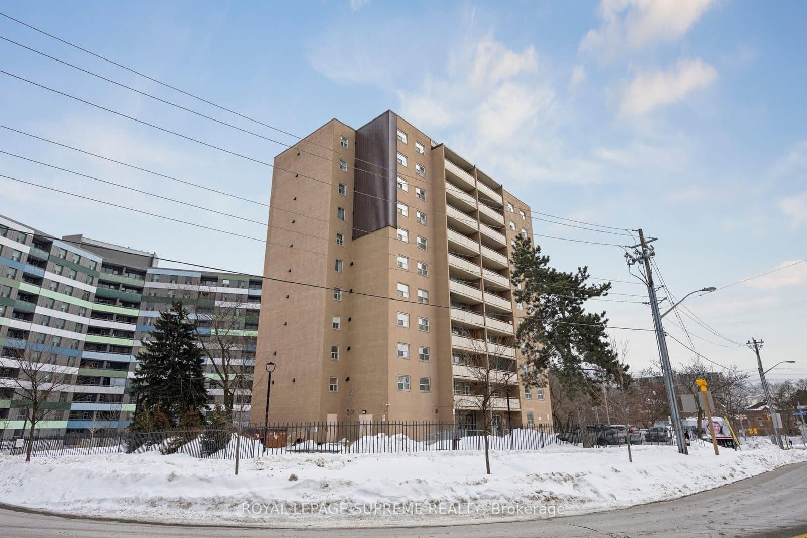 #704 - 207 Galloway Road