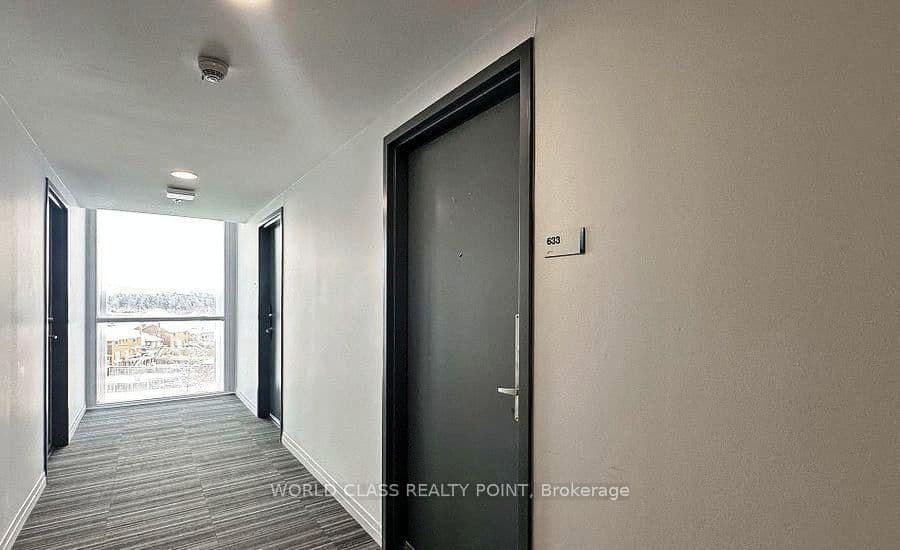 1900 Simcoe Street, Unit 633 thumbnail 10