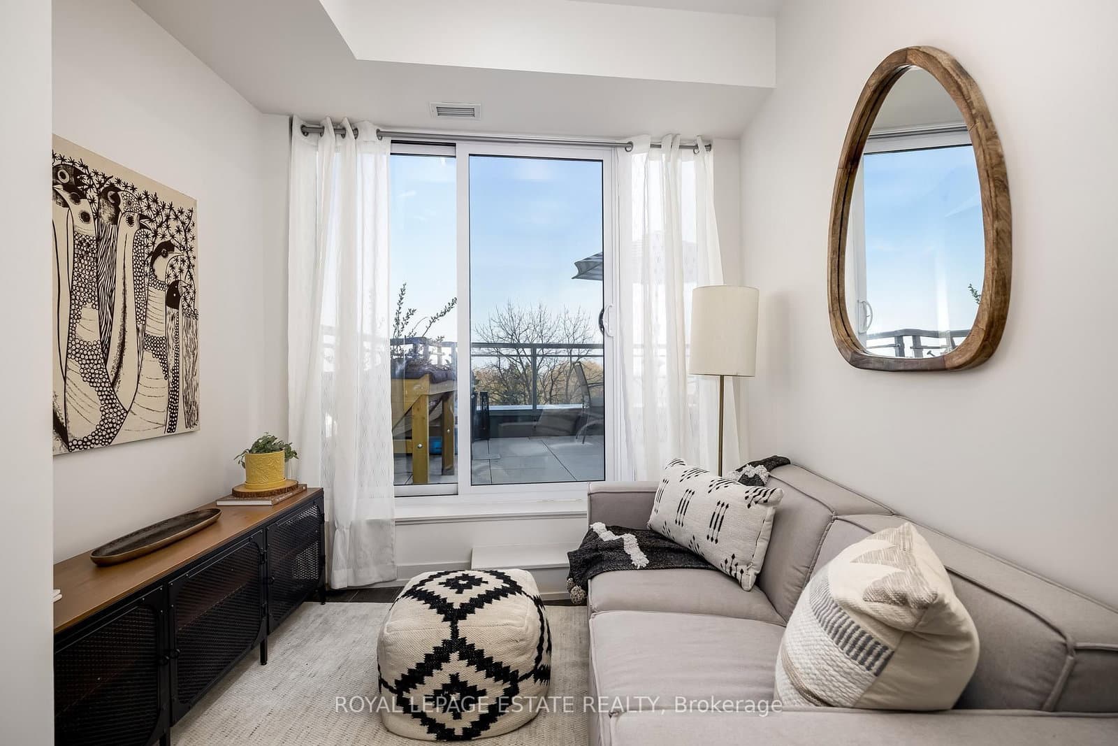 90 Glen Everest Avenue, Unit 611