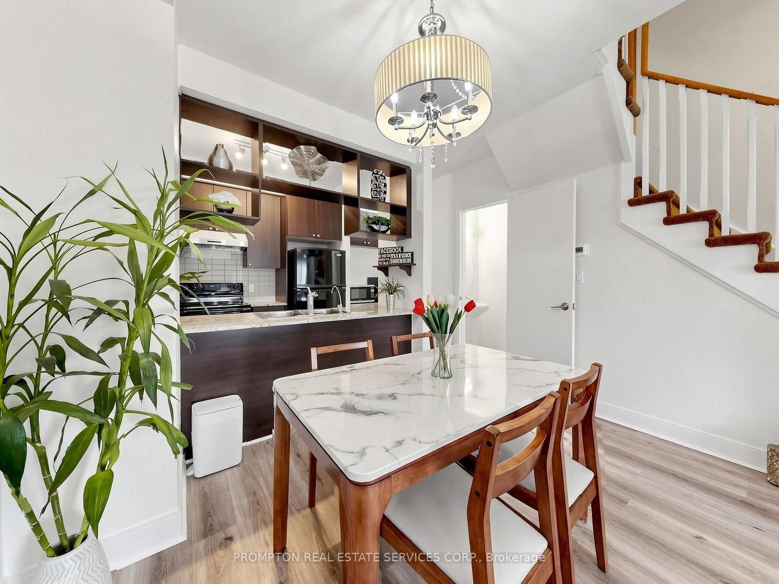 330 Village Green Square, Unit 3 thumbnail 11