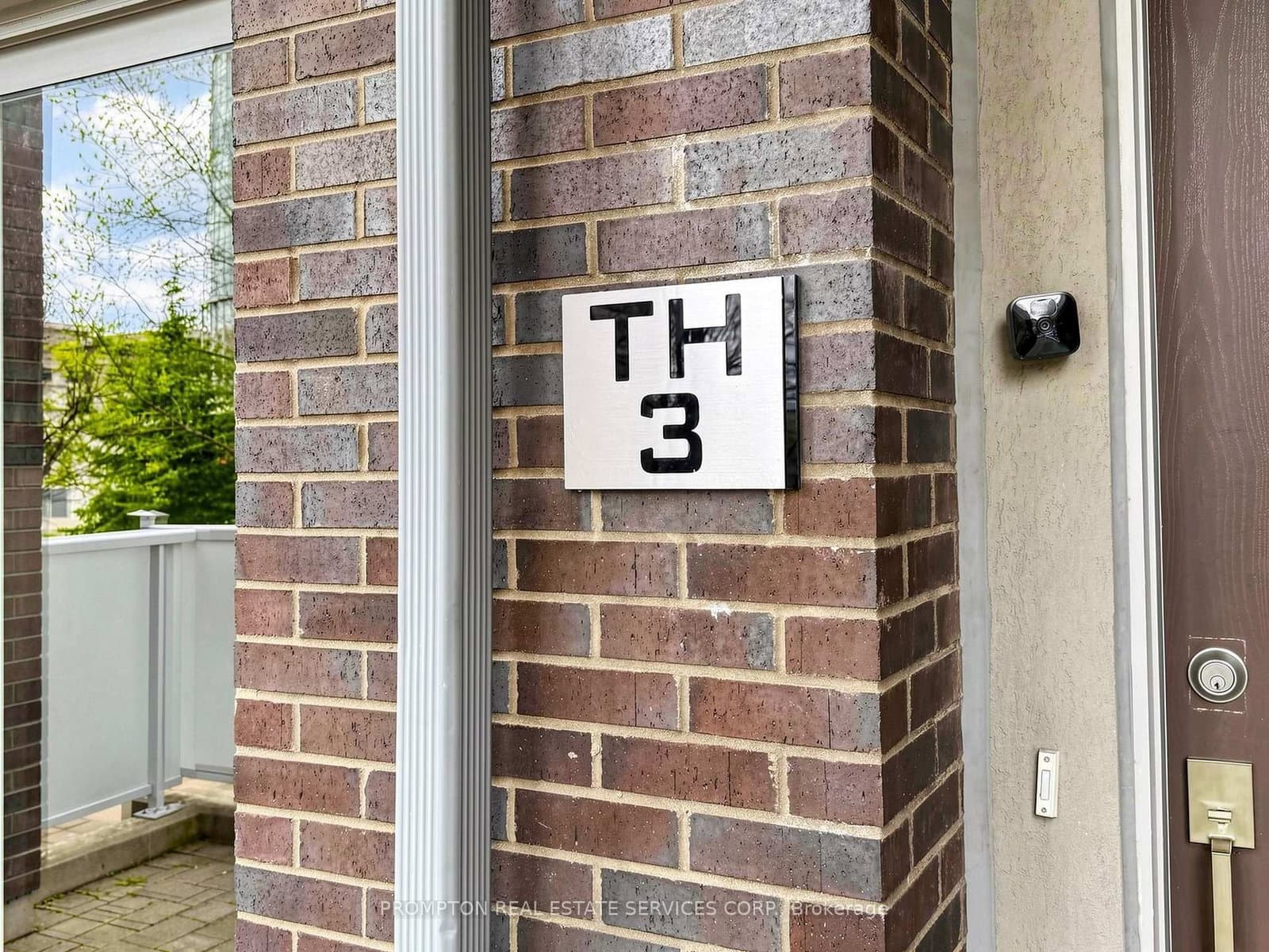 330 Village Green Square, Unit 3 thumbnail 4
