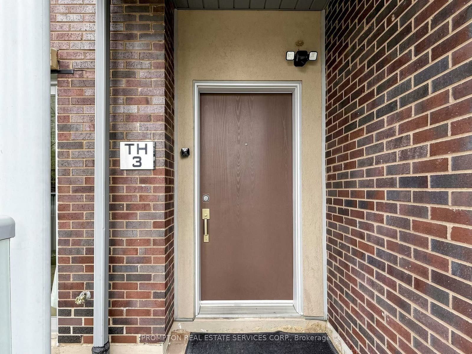 330 Village Green Square, Unit 3 thumbnail 5