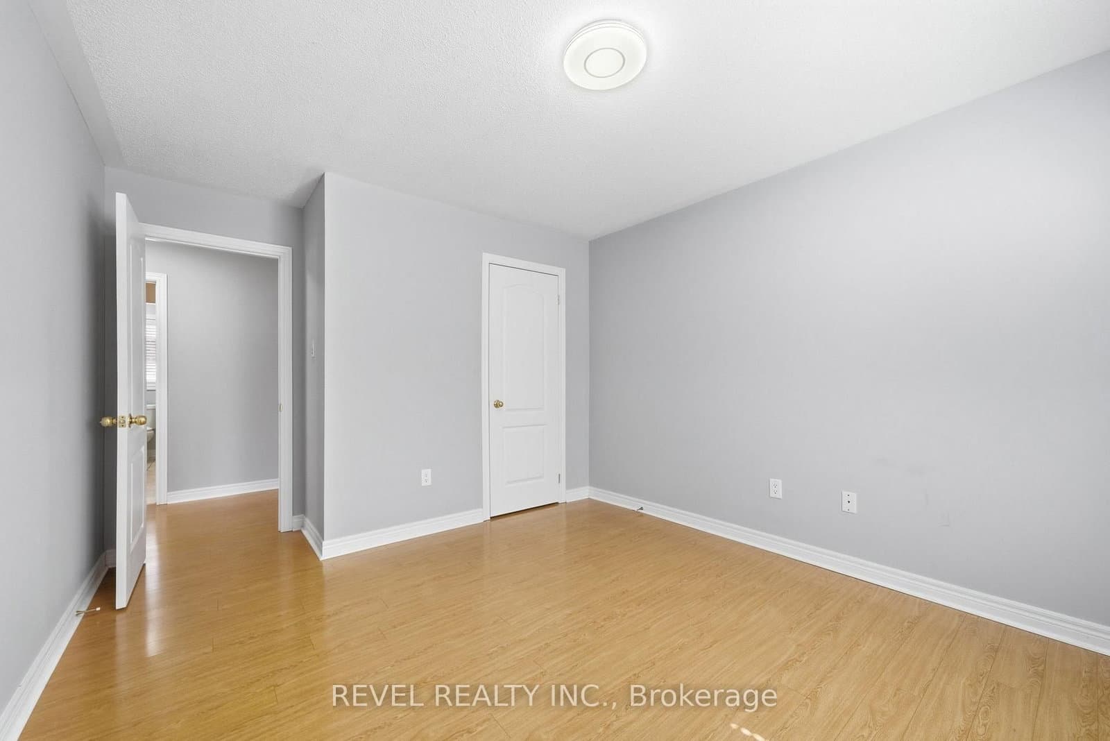 131 Rushworth Drive thumbnail 27