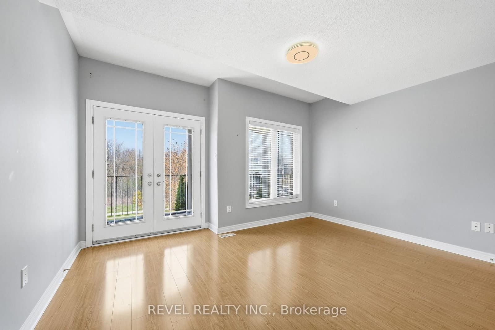 131 Rushworth Drive thumbnail 33