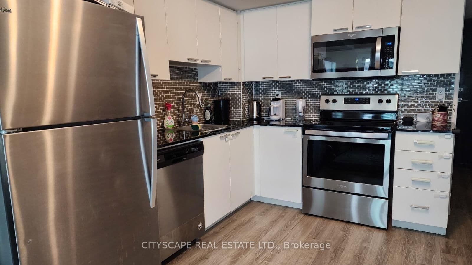 2152 Lawrence Avenue E, Unit 606 thumbnail 3