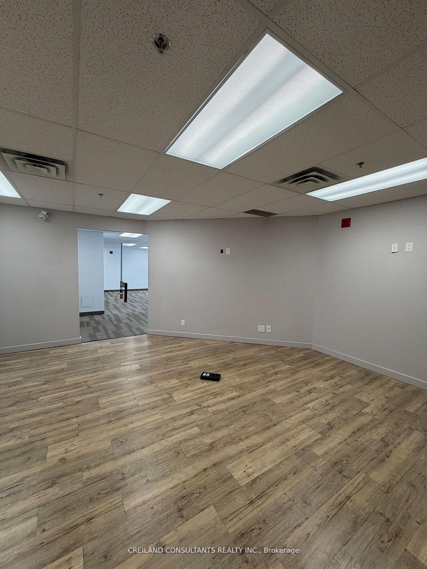 1 Rossland Road W, Unit 208A thumbnail 14