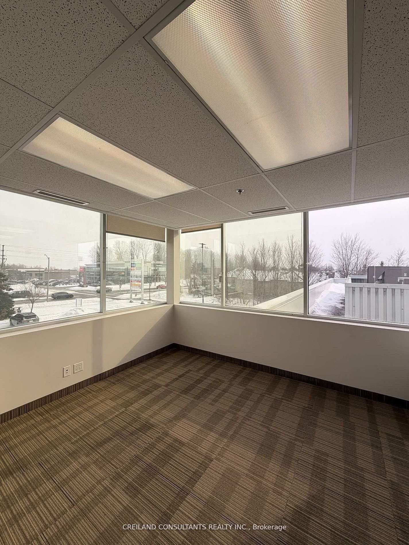 1 Rossland Road W, Unit 208 thumbnail 8