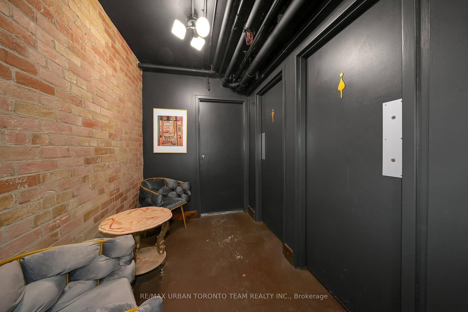 162 Danforth Avenue thumbnail 32