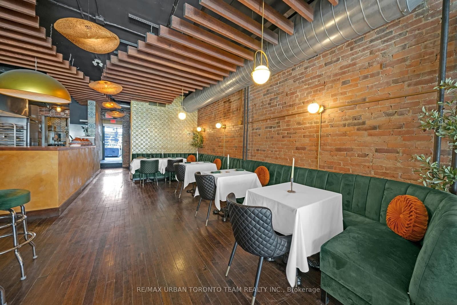 162 Danforth Avenue thumbnail 5