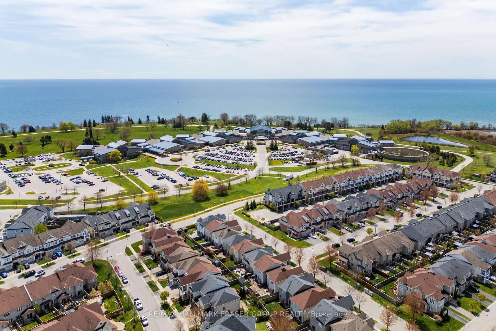 72 Harbourside Drive thumbnail 2