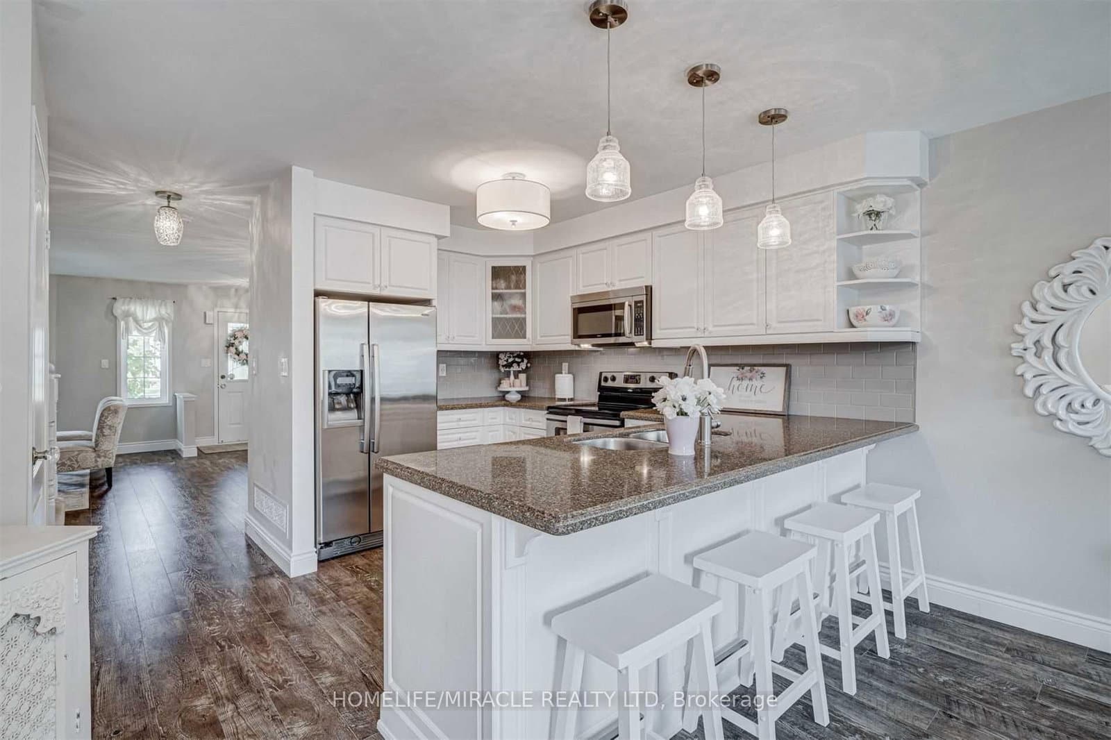 149 Carnwith Drive E thumbnail 7