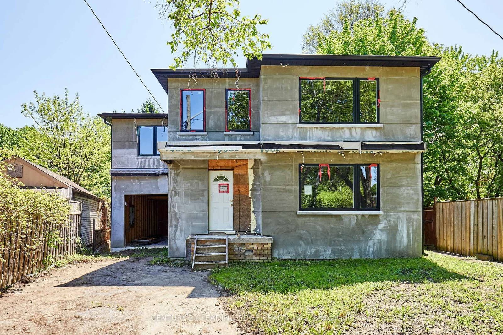 213 Phyllis Avenue thumbnail 2