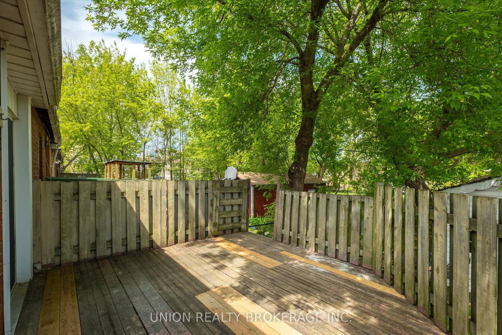 31 Thora Avenue thumbnail 17