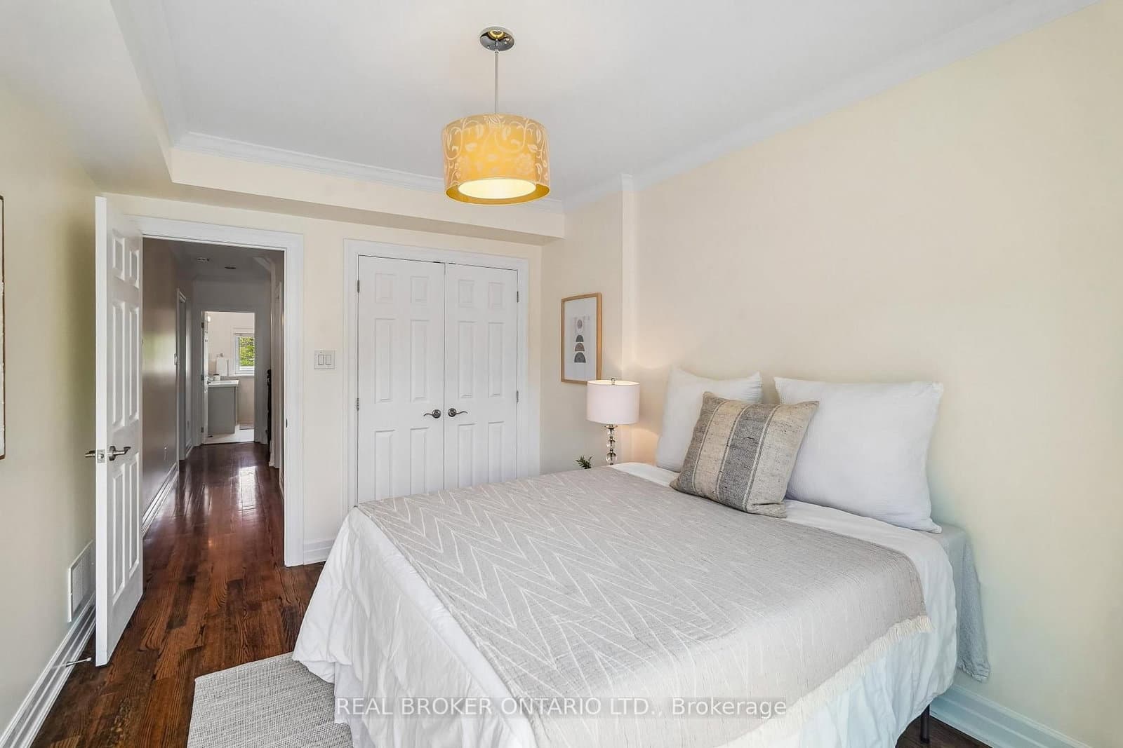 20 Brookmount Road thumbnail 24